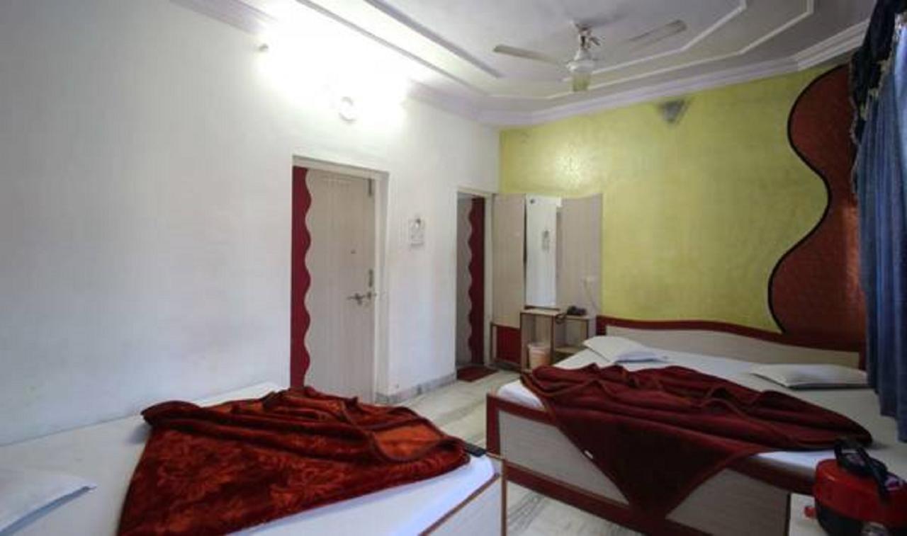 Sukh Sagar Hotel Ádzsmir Kültér fotó
